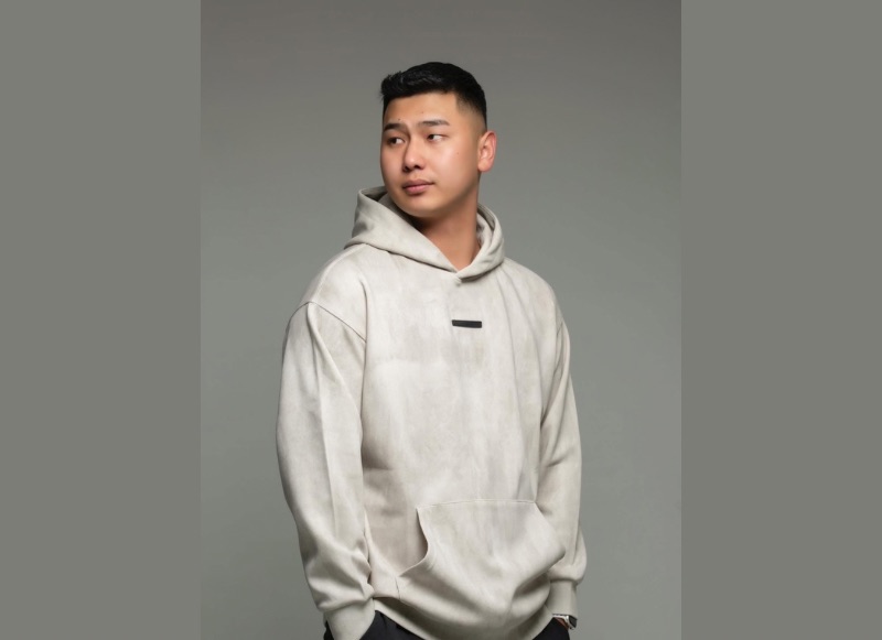 Ash Grey Hoodie Size XL